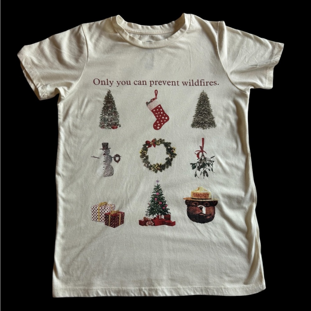 Christmas w/ Smoky the Bear girls t-shirt size 18